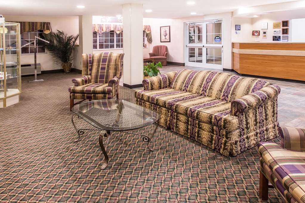 Quality Inn & Suites Роббинсвилл Интерьер фото